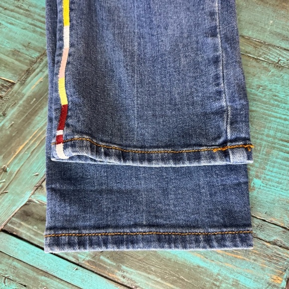 Anthropologie Pilcro Slim Boyfriend Crop Jeans Embroidered Side Stripe Size 28 - Picture 13 of 16